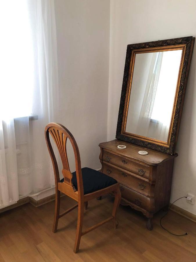 Flat Near Plac Zbawiciela, In Heart Of Warsaw Apartment Bagian luar foto